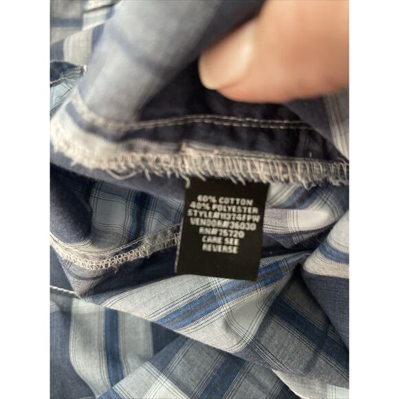 BKE Western Tailored Fit Shirt Mens L LongSleeve Blue Plaid Metal Buttons - Picture 9 of 10